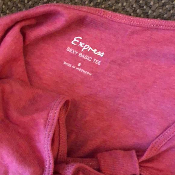 Sexy basic tee - Picture 3 of 3